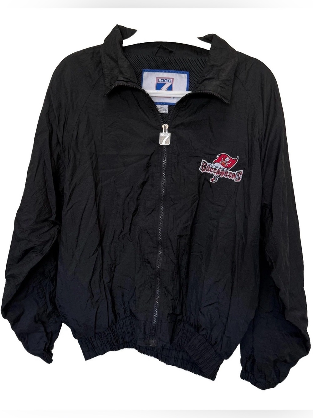 Vintage 7 Logo Tampa Bay Buccaneers Black Nylon Windbreaker — Men’s L Mesh Lined